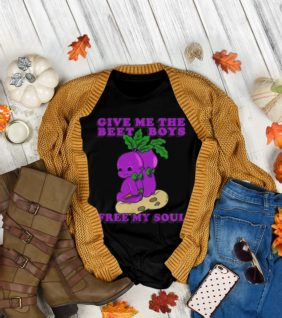 Give Me the Beet Boys Free My Soul Purple Vegetables with Carrots T-Shirt