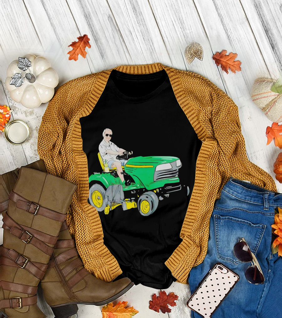 George Jones No Show Jones Riding Green Tractor T-Shirt