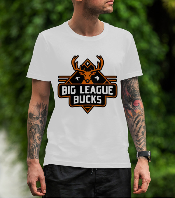 Big League Bucks Deer Antlers Hunting Badge Emblem T-Shirt