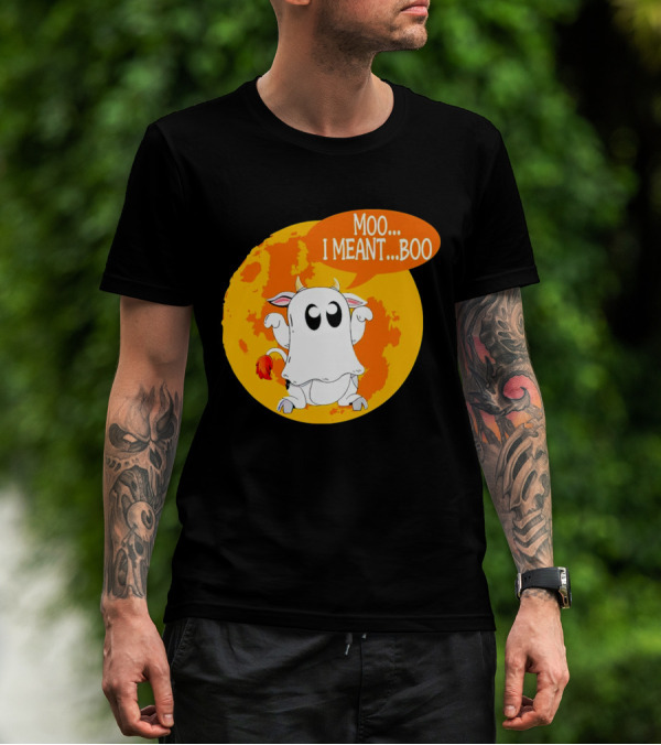 Moo I Meant Boo Ghost Cow Halloween Costume T-Shirt