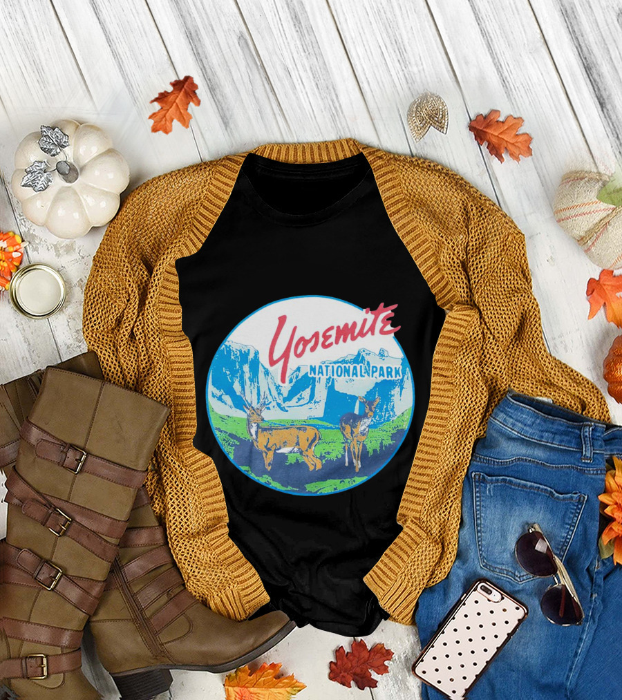 Yosemite National Park Scenic Wildlife With Deer T-Shirt