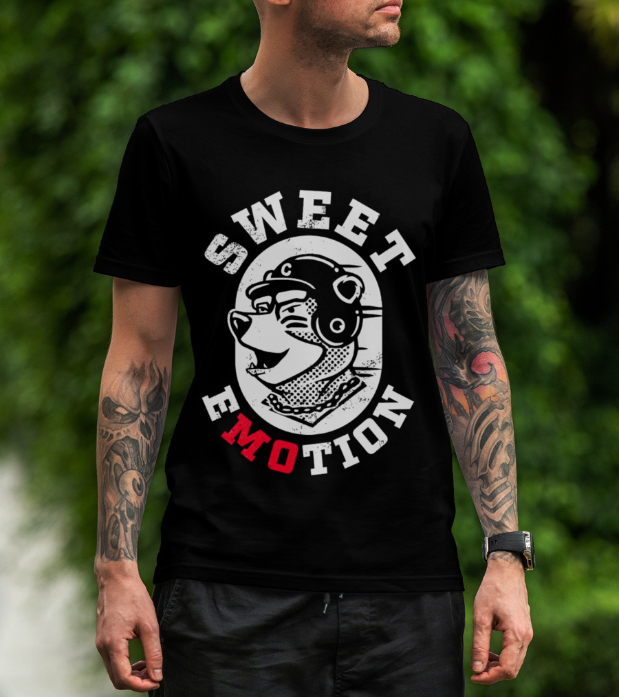 SWEET EMOTION Bear With Helmet And Glasses T-Shirt