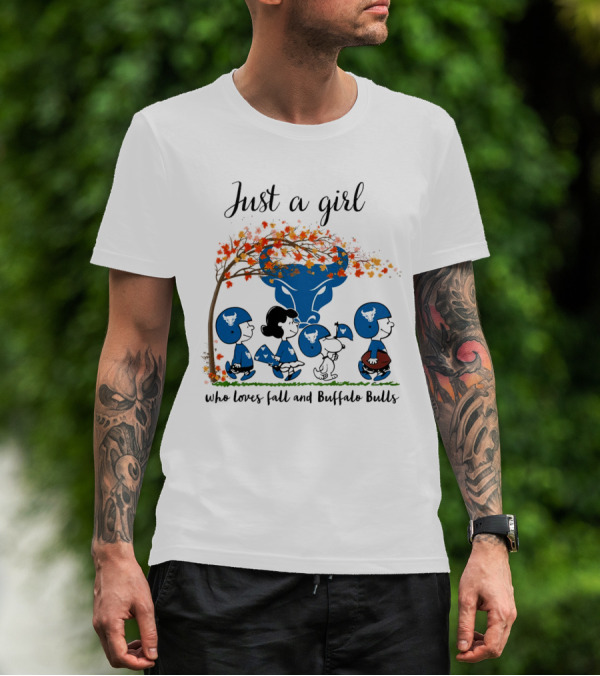 Just A Girl Who Loves Fall And Buffalo Bulls Peanuts Cartoon T-Shirt