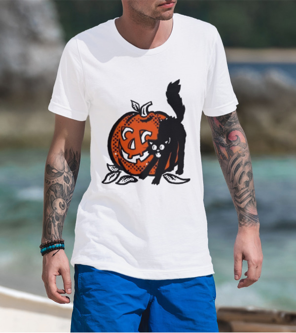 Vintage Halloween Pumpkin And Black Cat T-Shirt