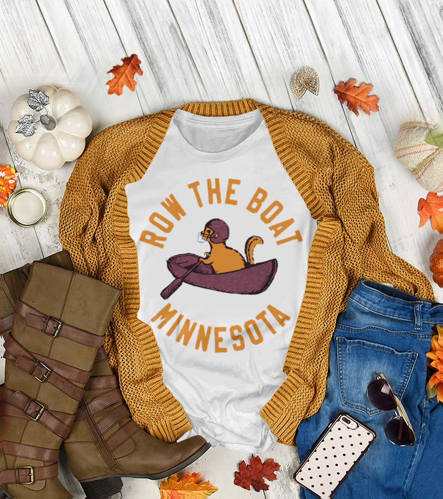 Row The Boat Minnesota Gopher in a Canoe T-Shirt