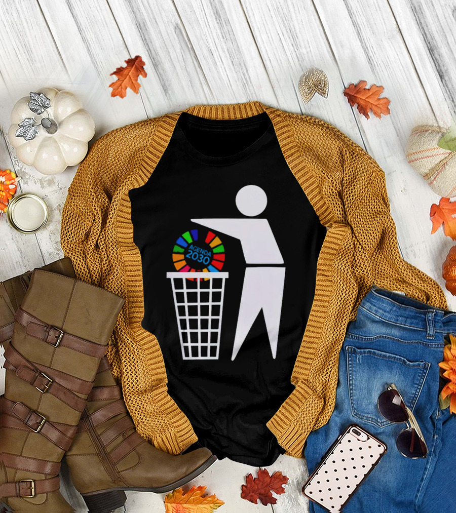 Bin Agenda 2030 Global Goals Symbol in Trash T-Shirt