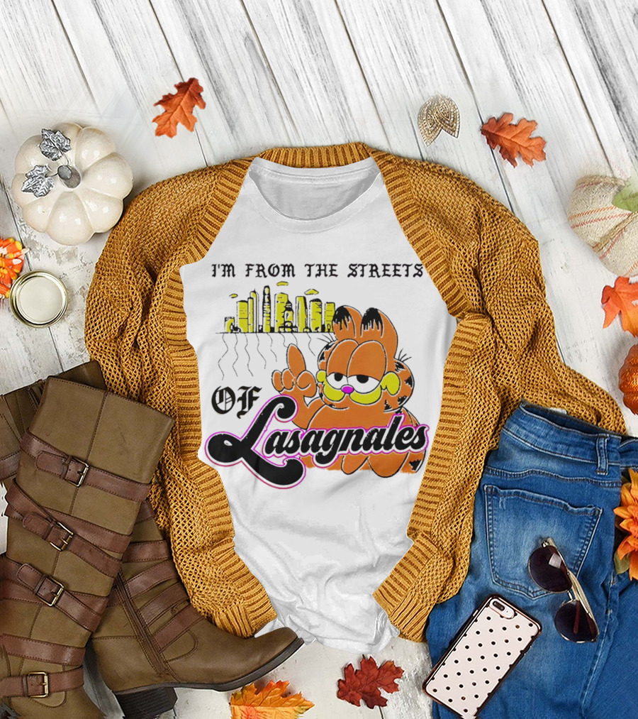 Garfield I'm from the Streets of Lasagnales with City Skyline and Finger Pointing T-Shirt