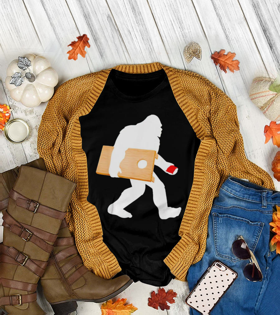 Bigfoot Cornhole Players Lawn Game Silhouette with Red Cup T-Shirt