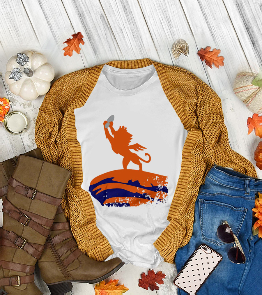 Fc Cincinnati King Of The Shield Orange Lion Crowned On Mound T-Shirt