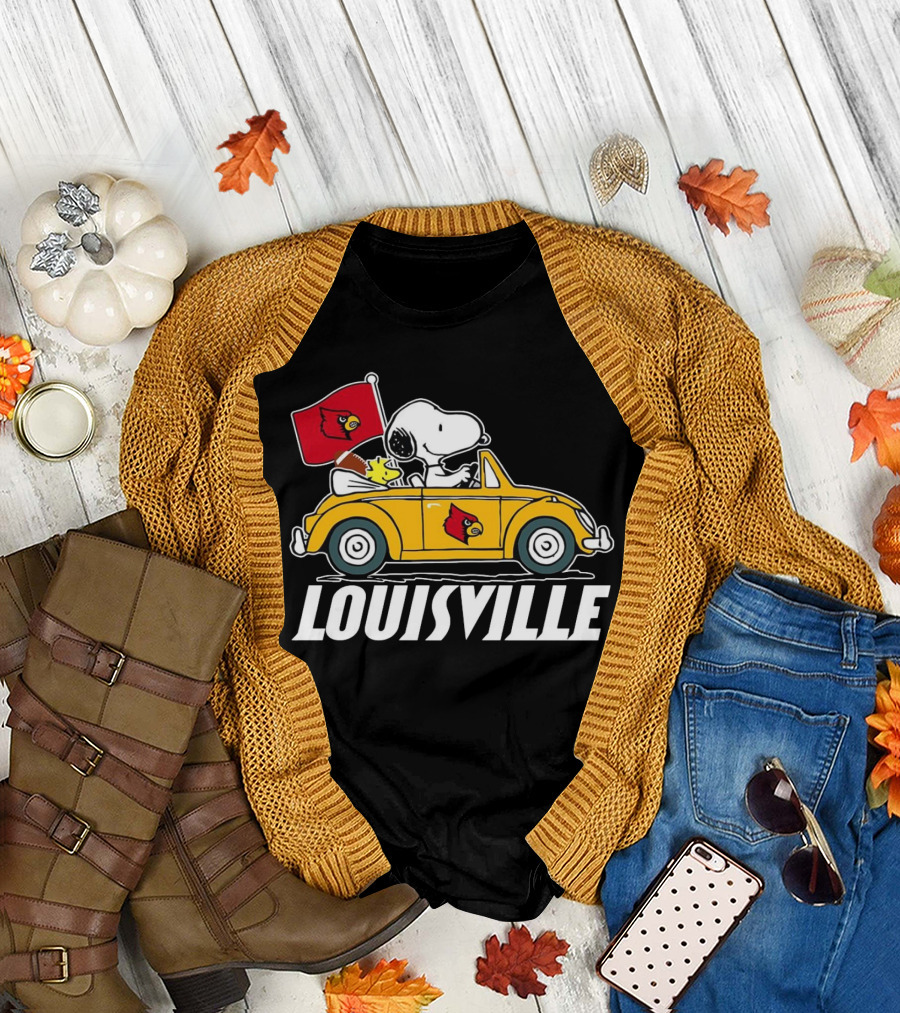 Snoopy and Woodstock Driving Louisville Cardinals Car T-Shirt