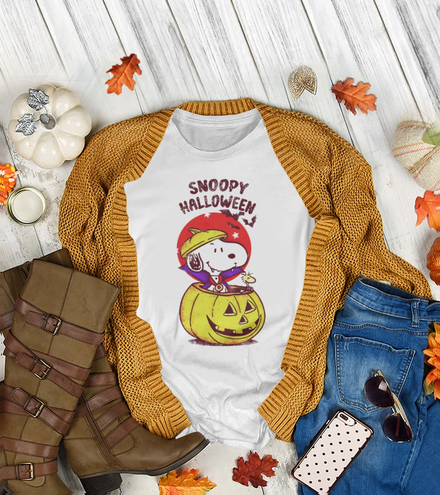 Snoopy Halloween Woodstock Peanuts Pumpkin T-Shirt