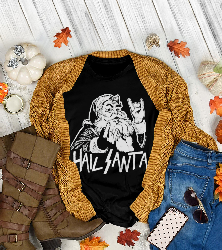 Hail Santa Christmas Rock Devil Horns Santa Claus T-Shirt