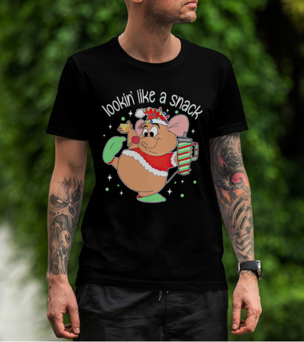 Lookin' Like A Snack Santa Mouse Holding Cheese And Peppermint Drink T-Shirt