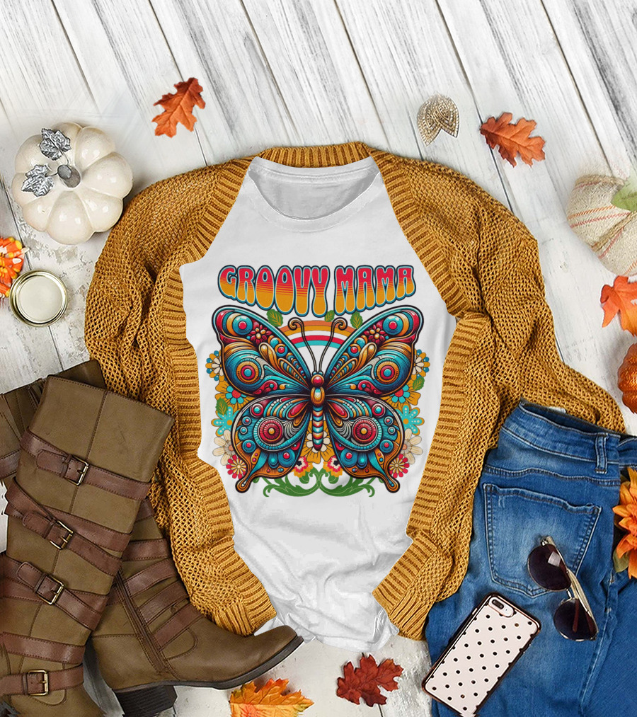 Groovy Mama Butterfly Psychedelic Floral Rainbow Retro T-Shirt