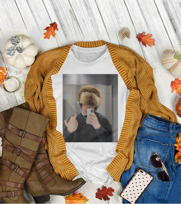 Ryannice Middle Finger Furry Hat Mirror Selfie Black Nails T-Shirt