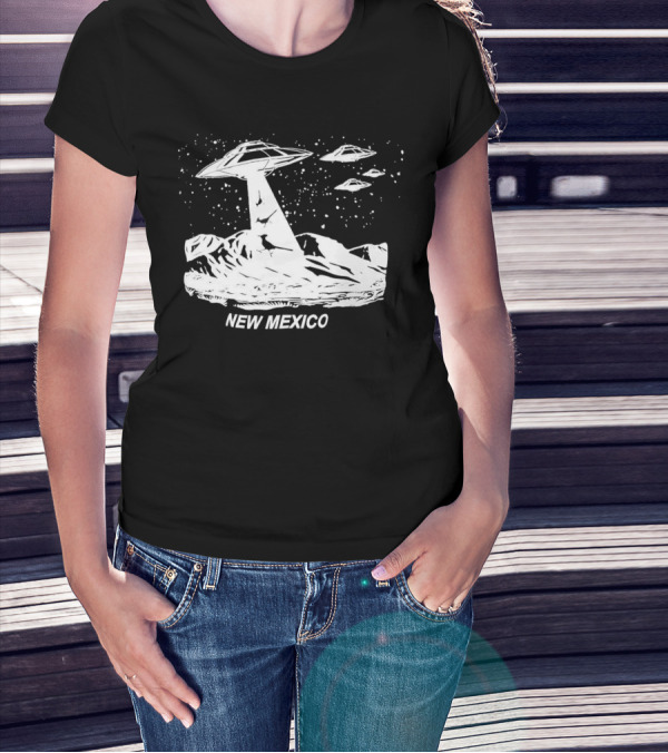 New Mexico UFOs And Aliens In Starry Sky Scene T-Shirt