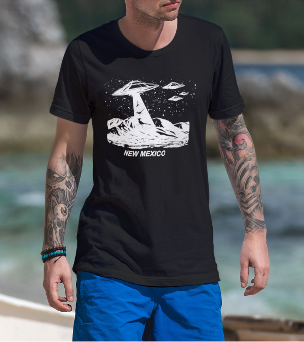 New Mexico UFOs And Aliens In Starry Sky Scene T-Shirt
