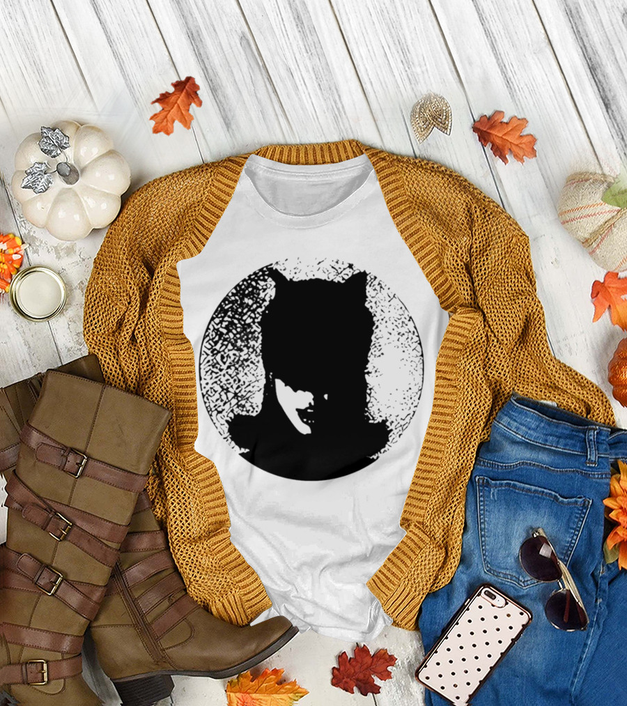 Batwoman The Boy is Mine Dark Silhouette Circle T-Shirt