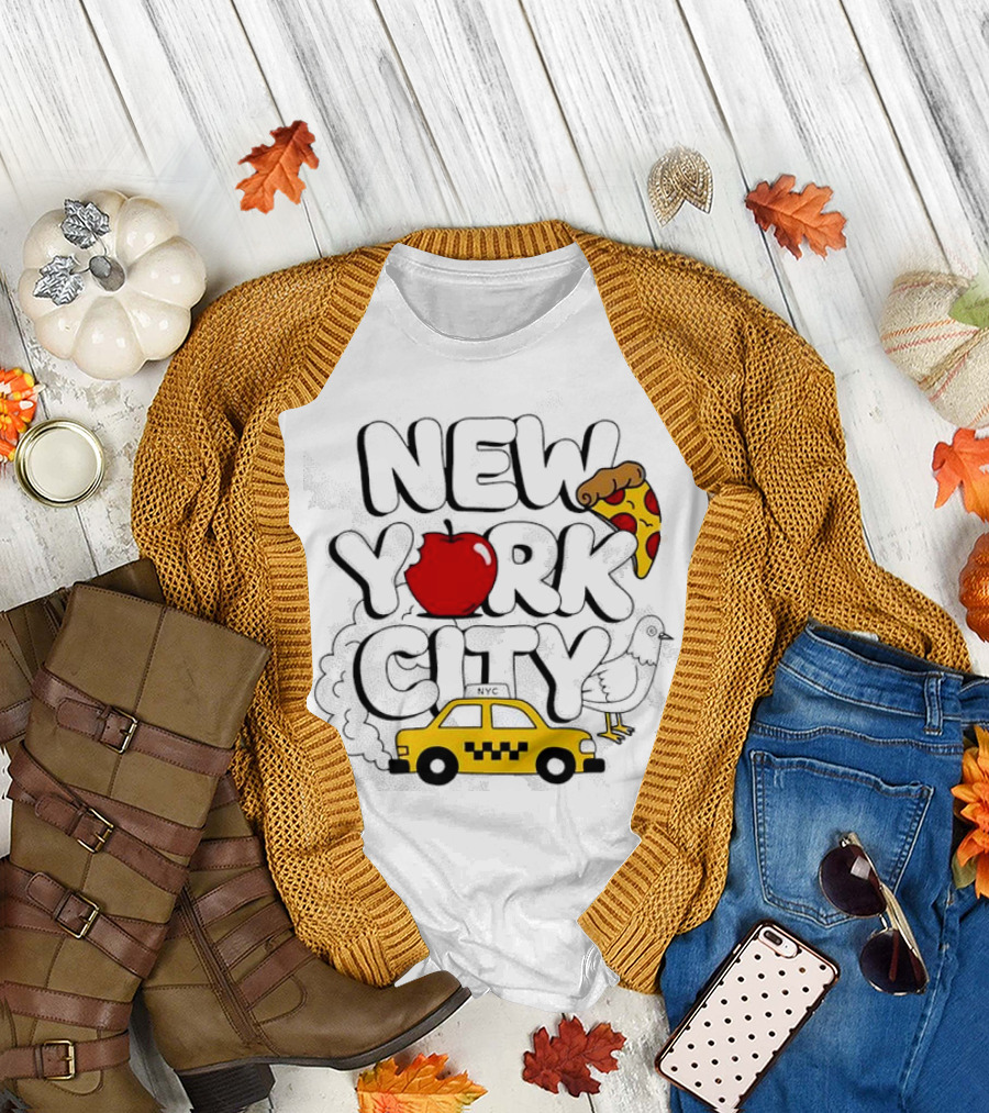 NEW YORK CITY Apple Pizza Taxi Pigeon T-Shirt