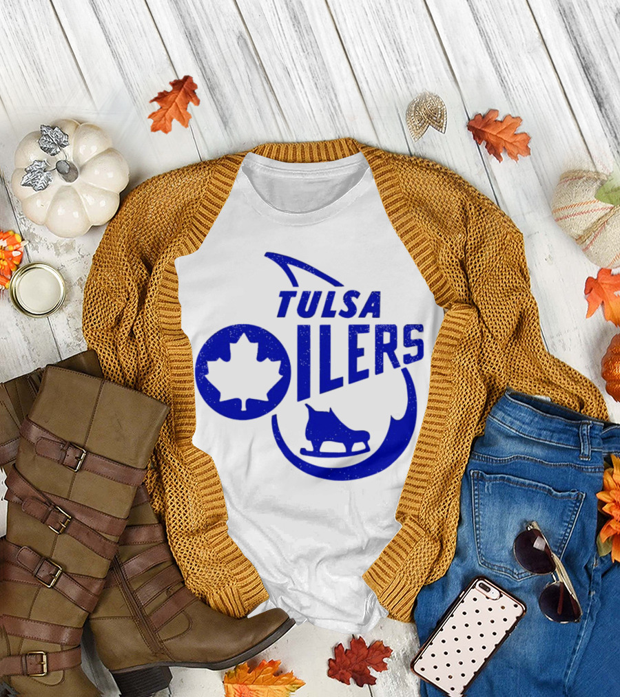 Tulsa Oilers 1982 Maple Leaf Ice Skate T-Shirt