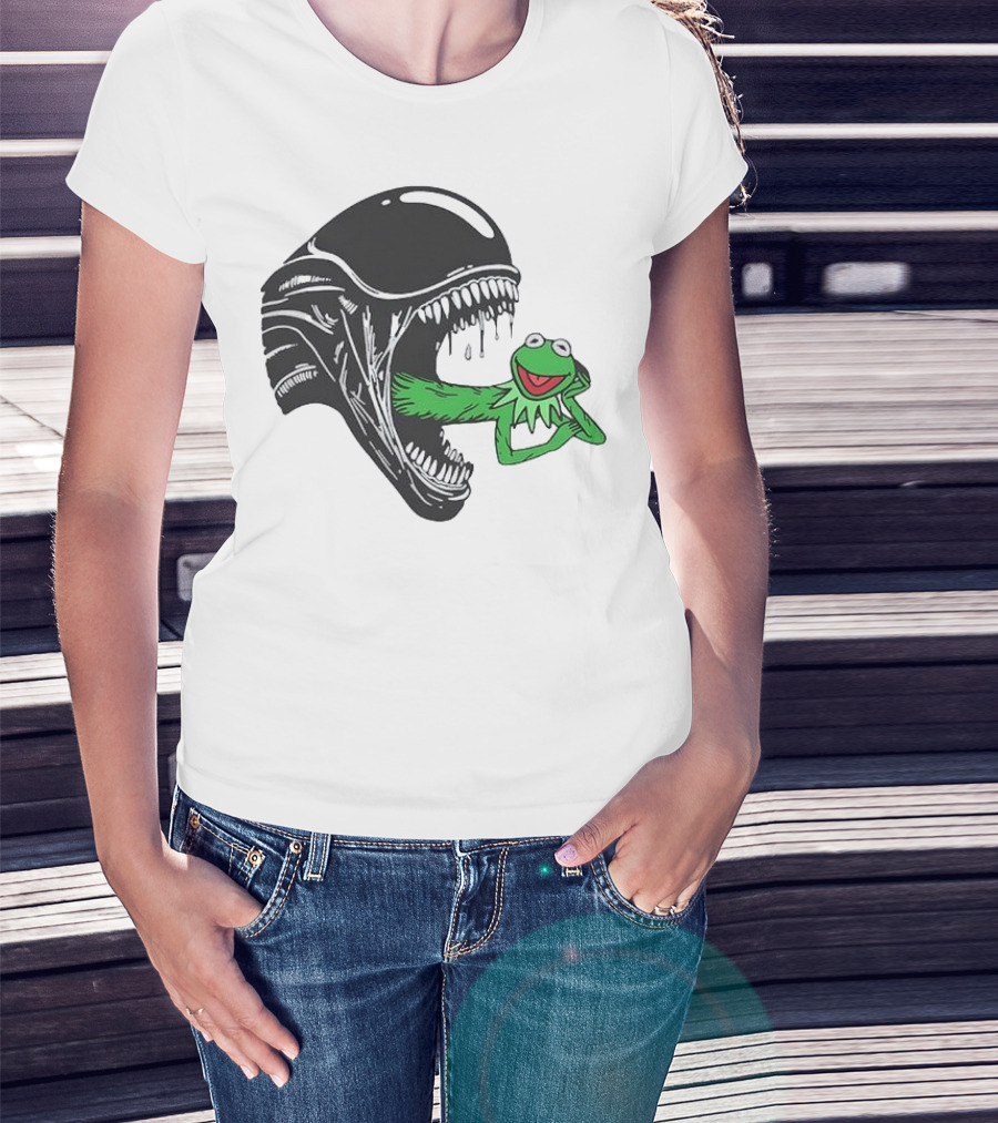 Alien Kermit Xenomorph Mashup Funny T-Shirt