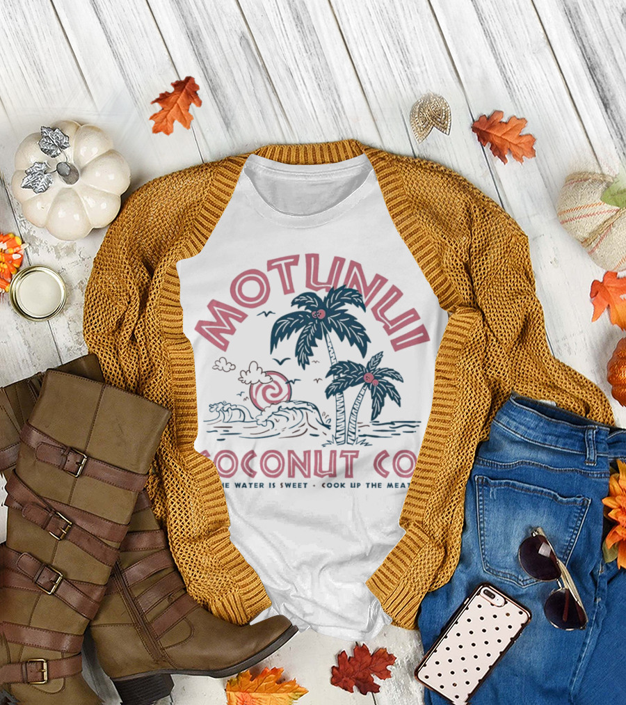 Motunui Coconut Co. The Water Is Sweet Cook Up the Meat Tropical Palm Waves T-Shirt