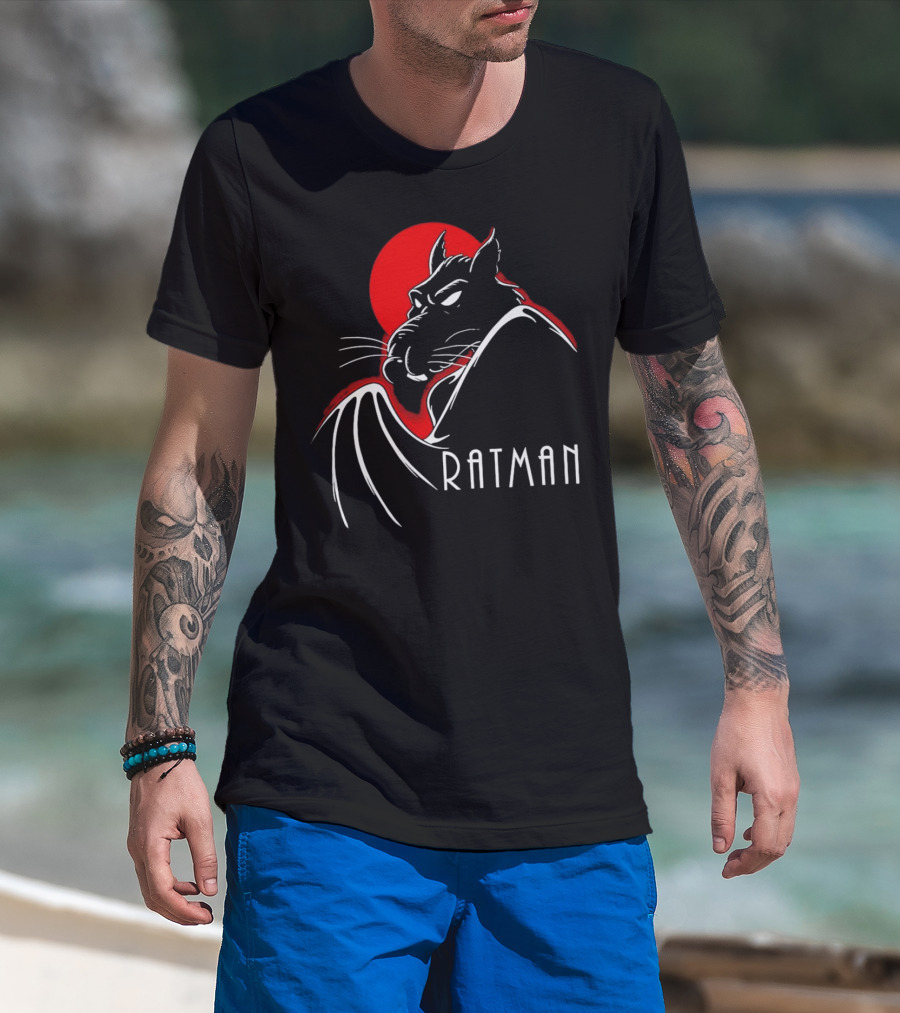 Ratman Splinter Shadow Against Red Moon In Batman T-Shirt