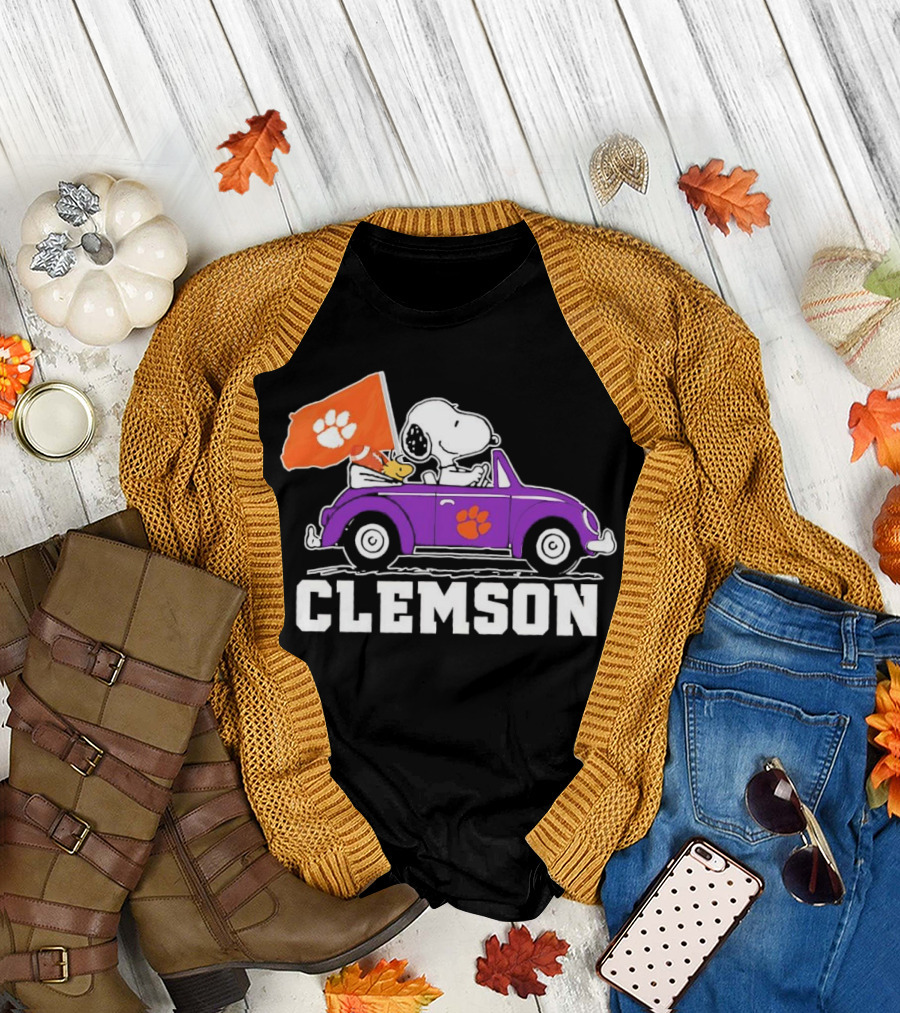 Snoopy and Woodstock in Purple Car with Clemson Flag T-Shirt