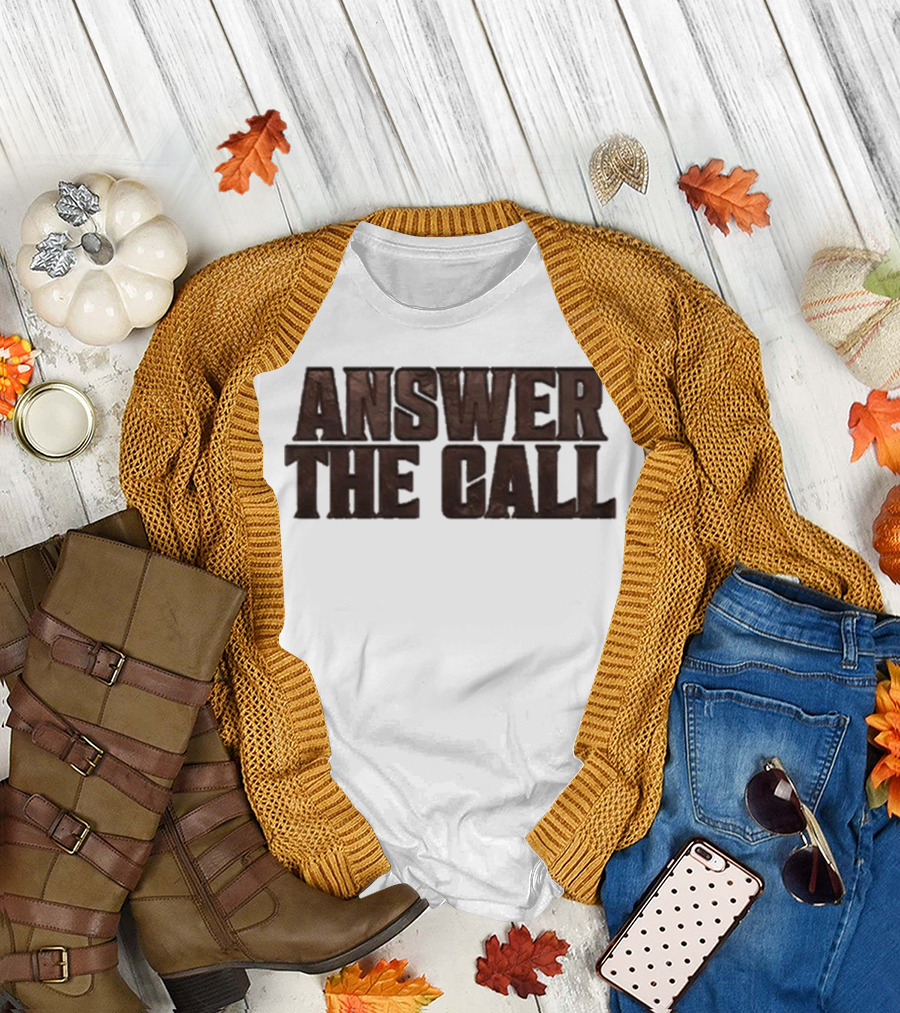 Cedar Point Siren’s Curse Answer the Call T-Shirt