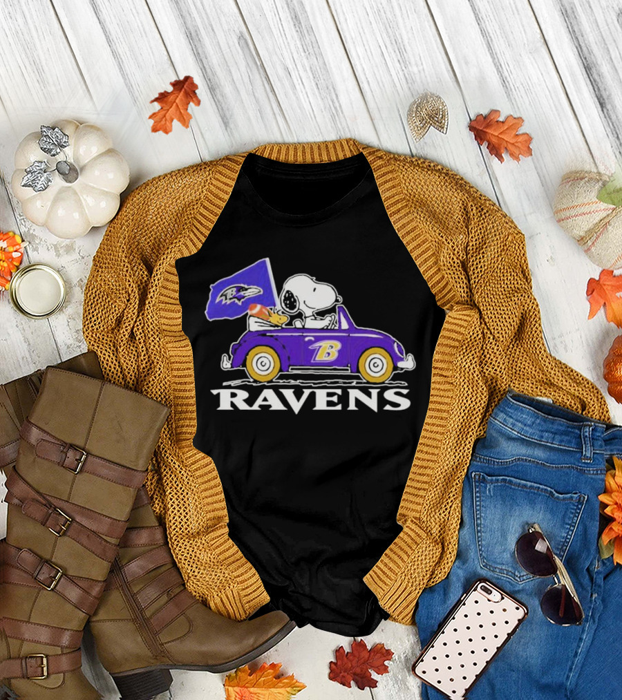 Snoopy and Woodstock Driving Ravens Car with Flag T-Shirt