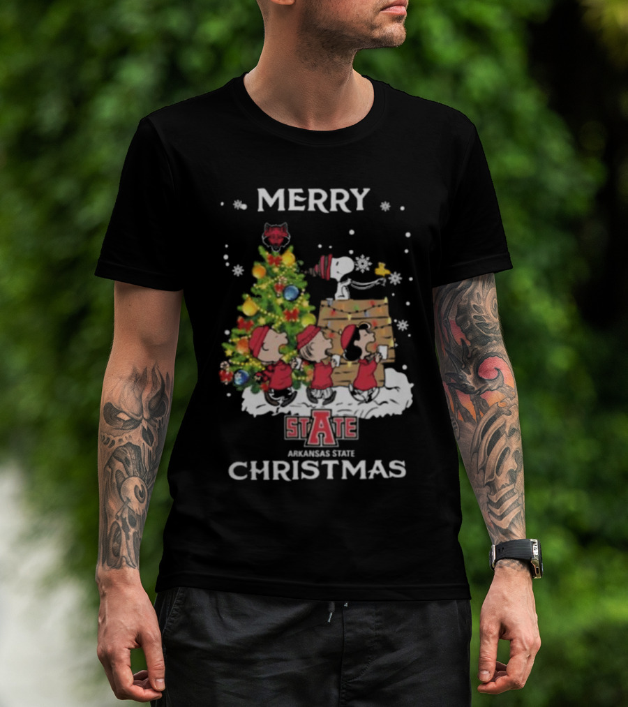 Merry Christmas Arkansas State Red Wolves Snoopy And Friends T-Shirt