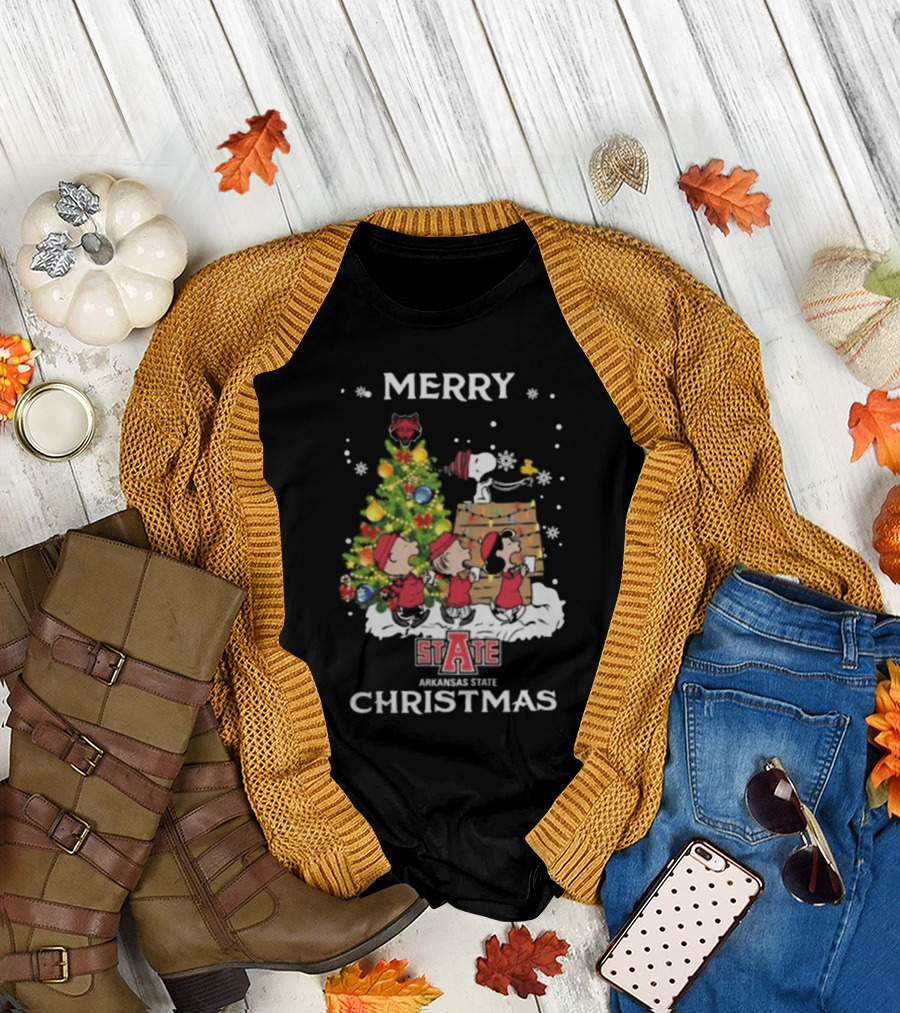 Merry Christmas Arkansas State Red Wolves Snoopy and Friends T-Shirt