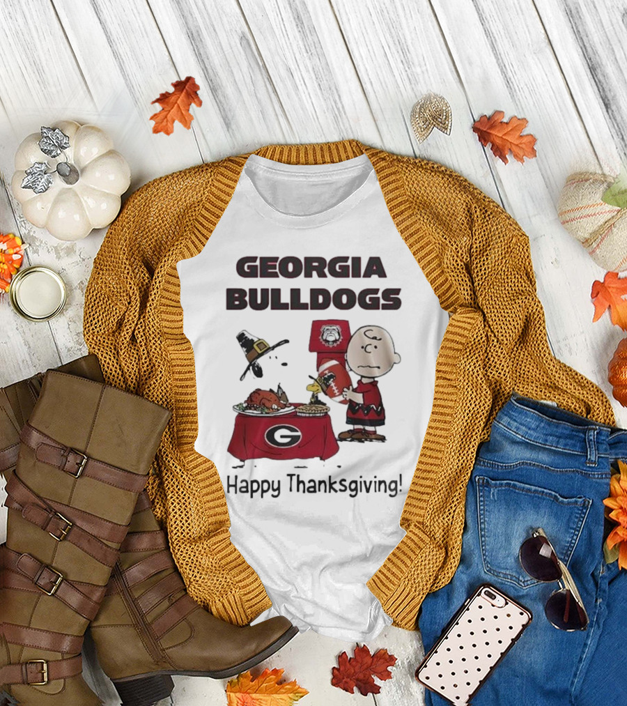 Georgia Bulldogs Peanuts Thanksgiving Celebrations Charlie Brown Football T-Shirt