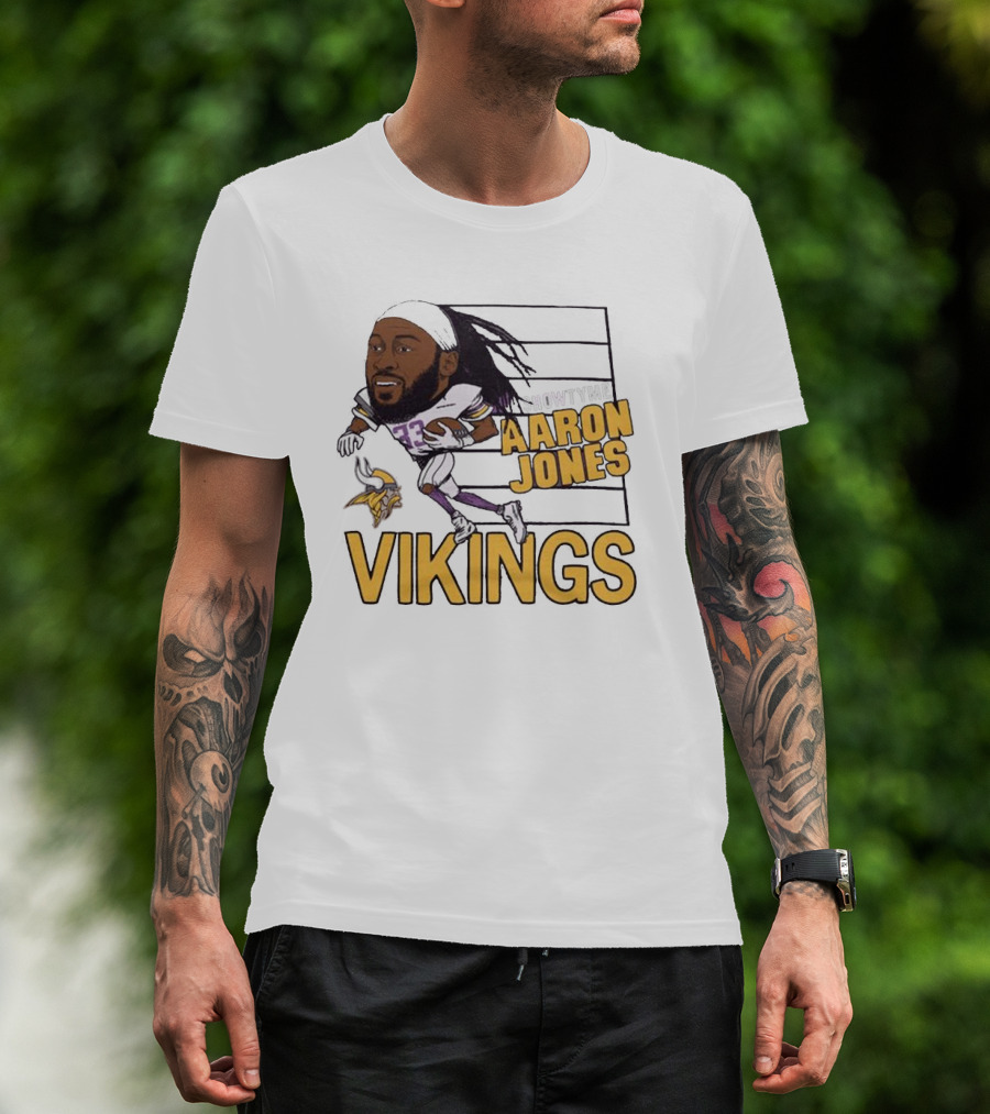 Vikings Showtyme Aaron Jones Football Cartoon Running T-Shirt