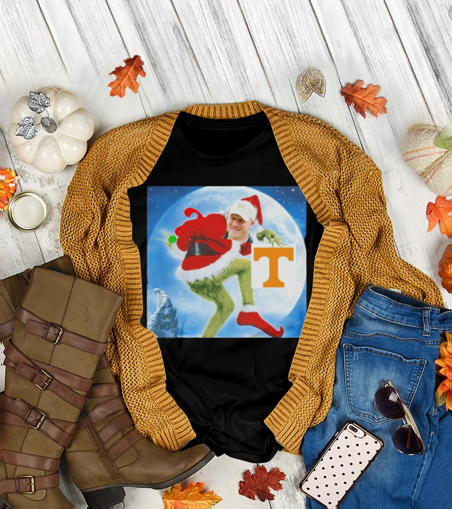 Grinch Clark Lea Vanderbilt Commodores Stole Tennessee Vols Christmas T-Shirt