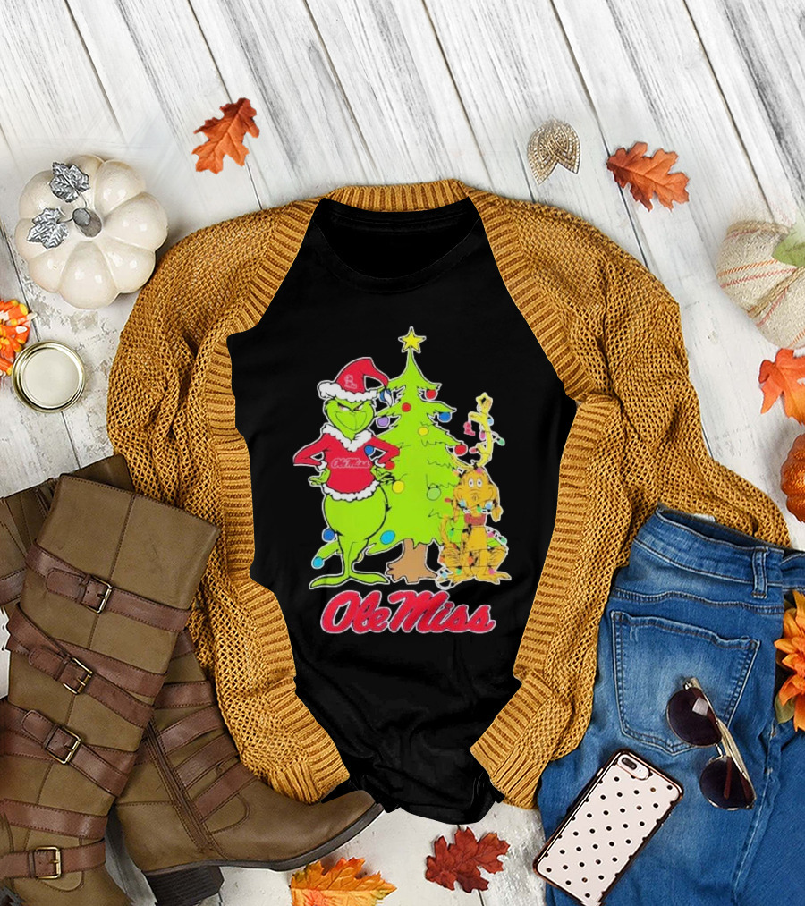 Ole Miss Rebels Grinch and Max Dog Christmas Tree T-Shirt
