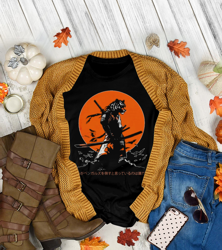 Katana Tiger Samurai With Japanese Text Orange Background T-Shirt