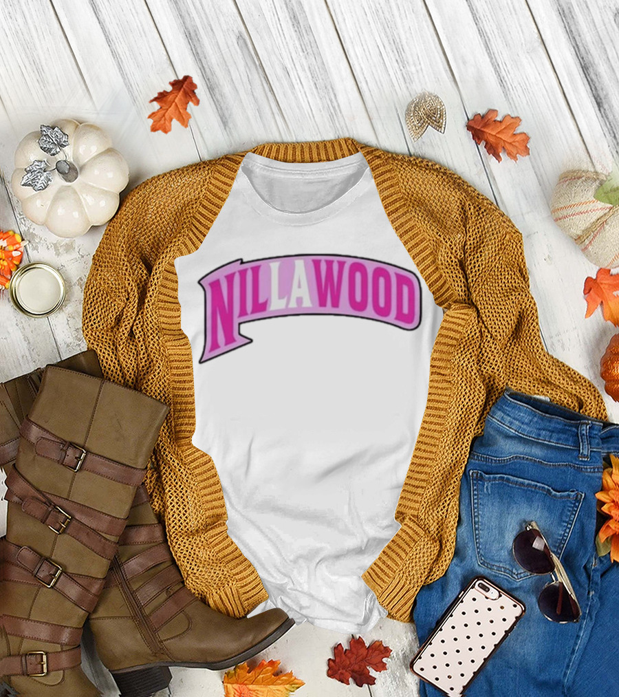 Nilla Nillawood Banner with Pink Lettering T-Shirt