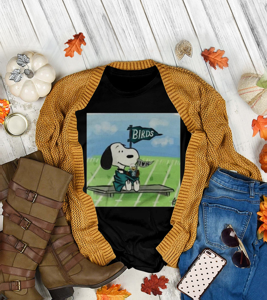 Snoopy Philadelphia Eagles Birds I Love Flag 26 Football T-Shirt