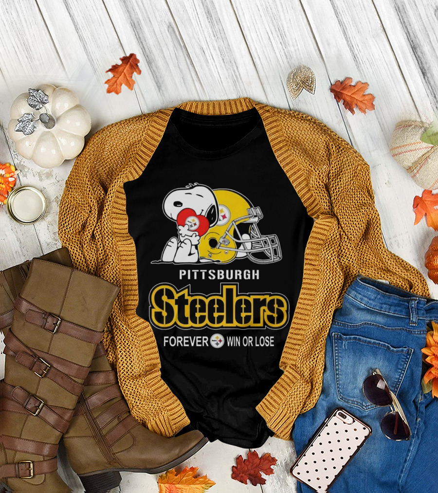 Snoopy Pittsburgh Steelers Forever Win or Lose T-Shirt