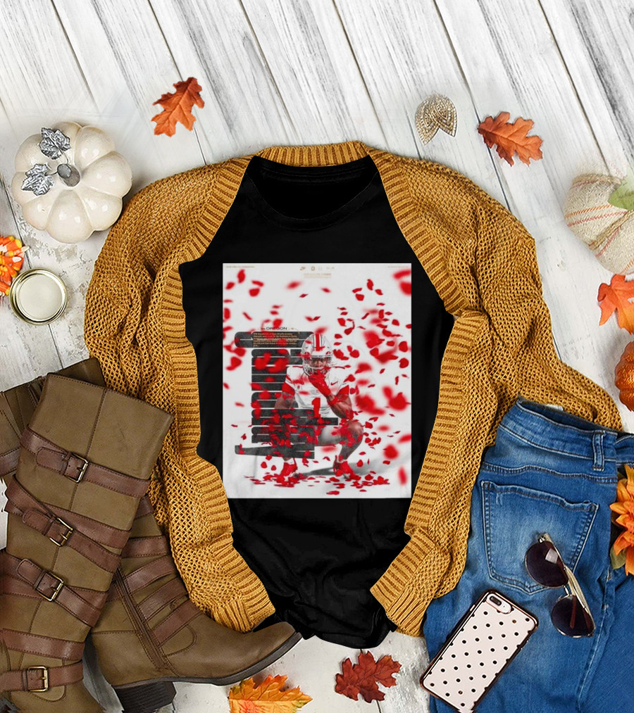 Rose Bowl Game Day Ohio State Buckeyes vs Oregon Ducks Red Rose Petals Athlete Action T-Shirt