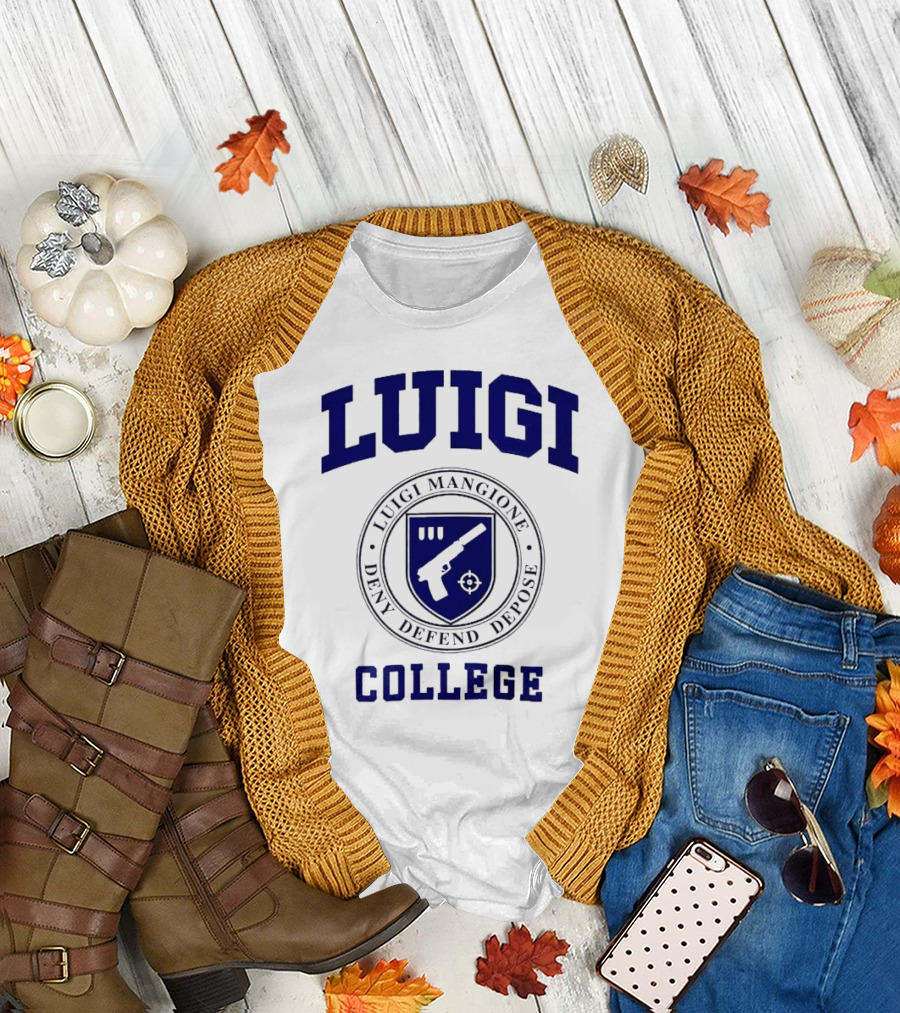 Luigi College Luigi Mangione Deny Defend Depose Badge Emblem T-Shirt
