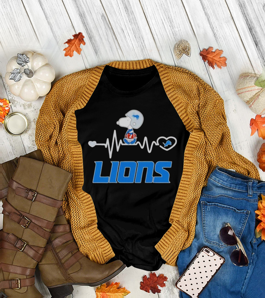 Heartbeat Snoopy Detroit Lions T-Shirt