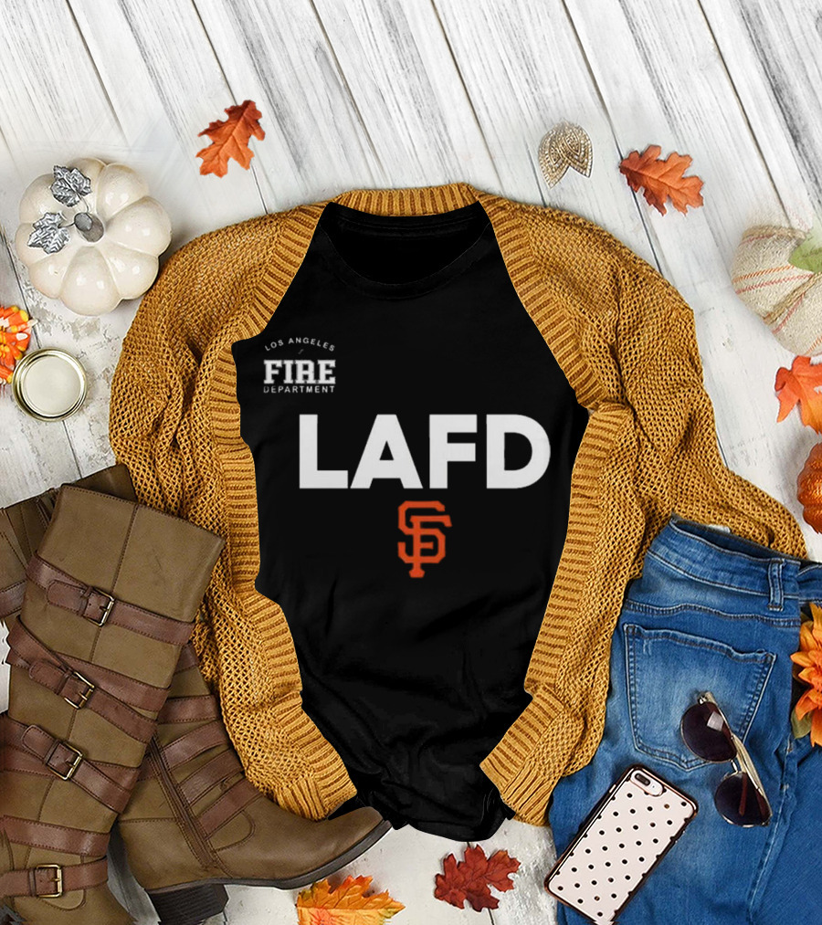 LAFD Los Angeles Fire Department San Francisco Giants Gratitude 2025 T-Shirt