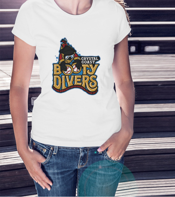 Crystal Coast Booty Divers Pirate Spyglass Emblem T-Shirt