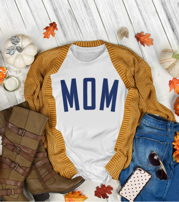 Chicago Cubs MOM Mother's Day Celebration T-Shirt