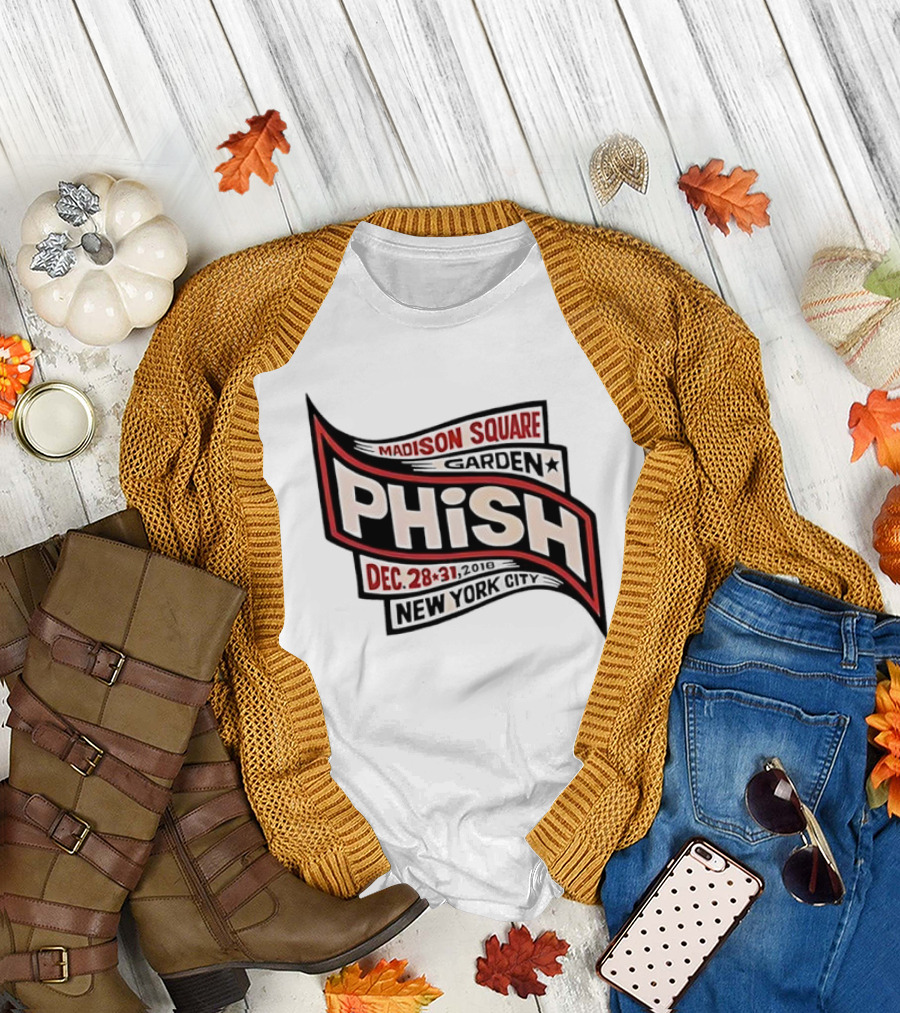 Madison Square Garden Phish December 28 T-Shirt