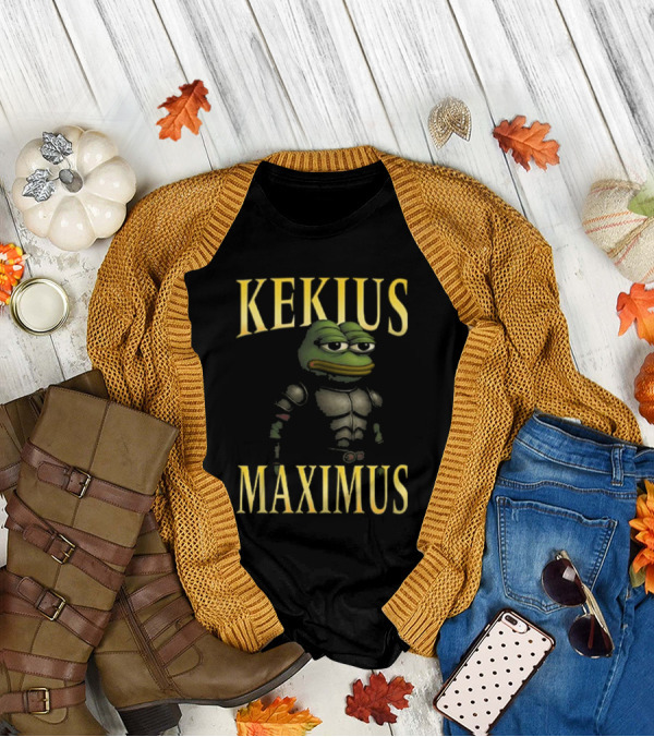 Kekius Maximus Gladiator Frog Armor T-Shirt
