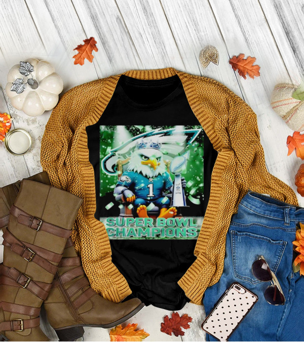 King Eagle Hurts Philadelphia Eagles Super Bowl Champions T-Shirt