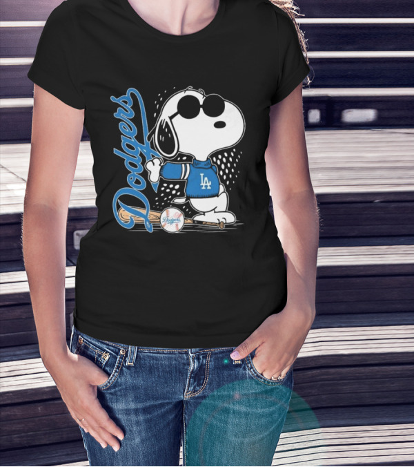 Los Angeles Dodgers Snoopy MLB 2025 Peanuts Baseball Collaboration T-Shirt